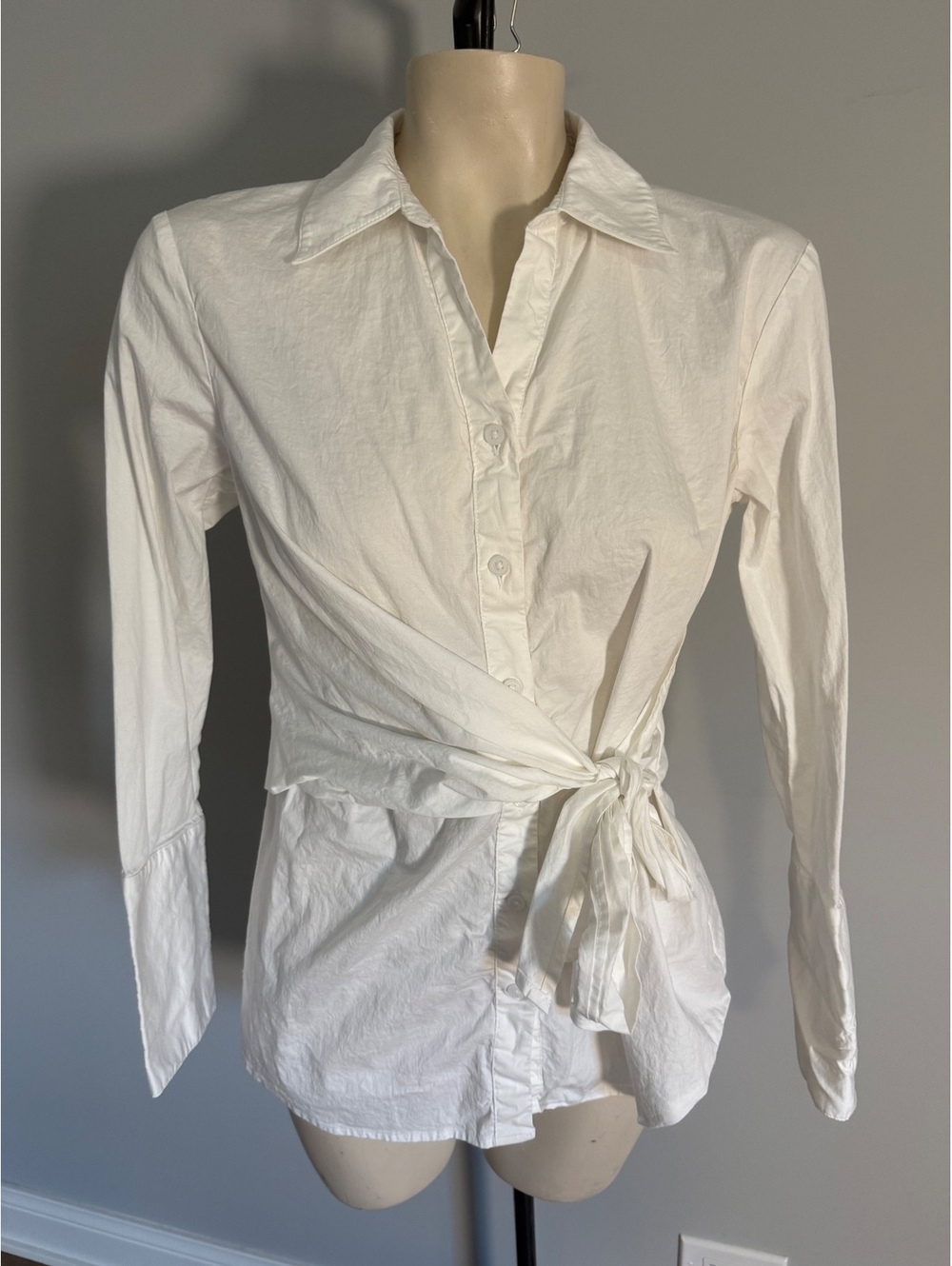 Open Edit Women's White Button-Up Shirt with Side Tie, Size Small
